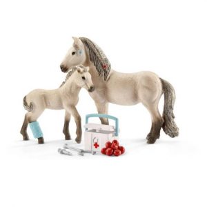 Schleich Horse Club Hannah’s First Aid Kit